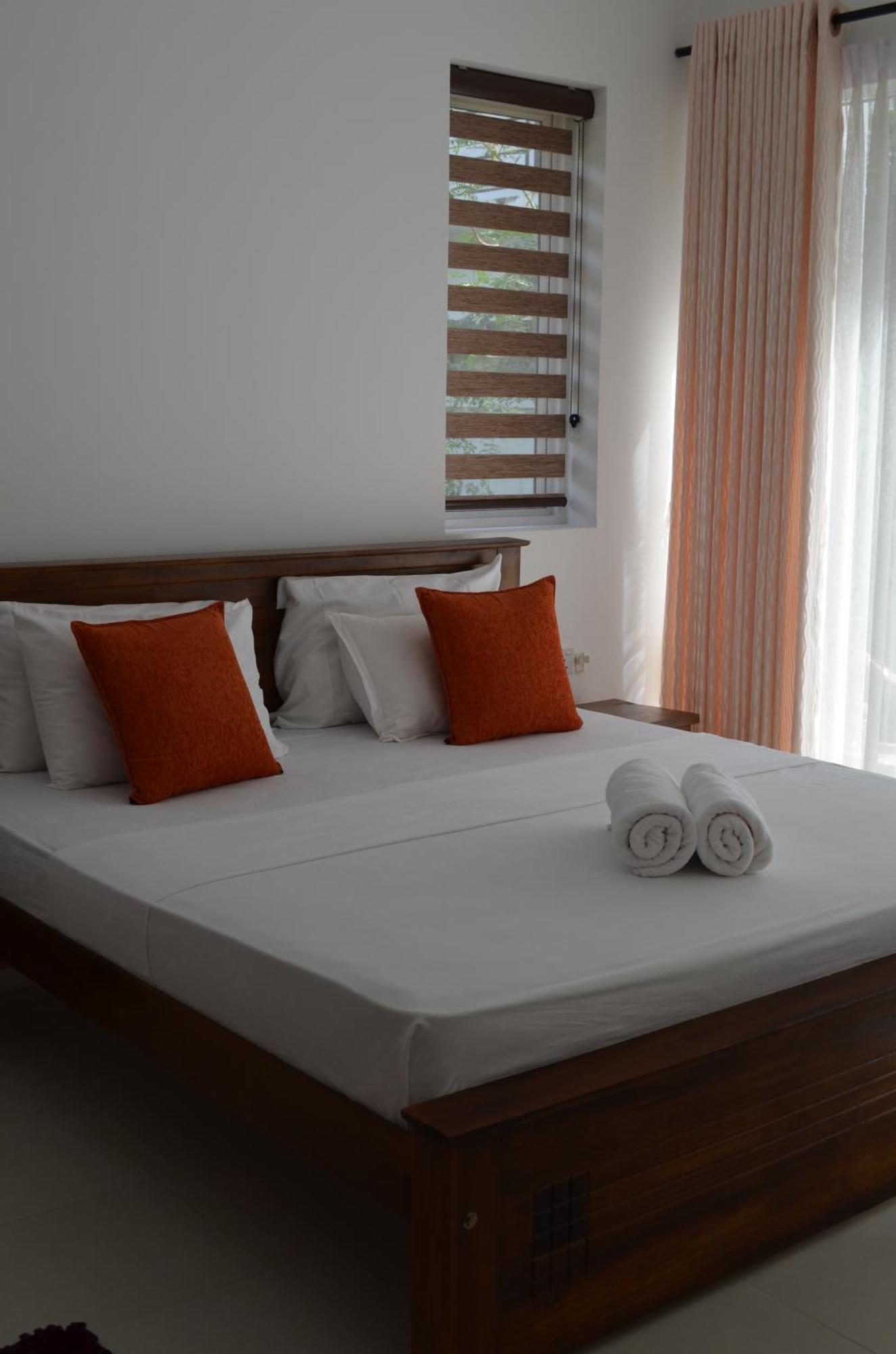 Silina Airport Transit Hotel & Residence Katunayaka Eksteriør billede